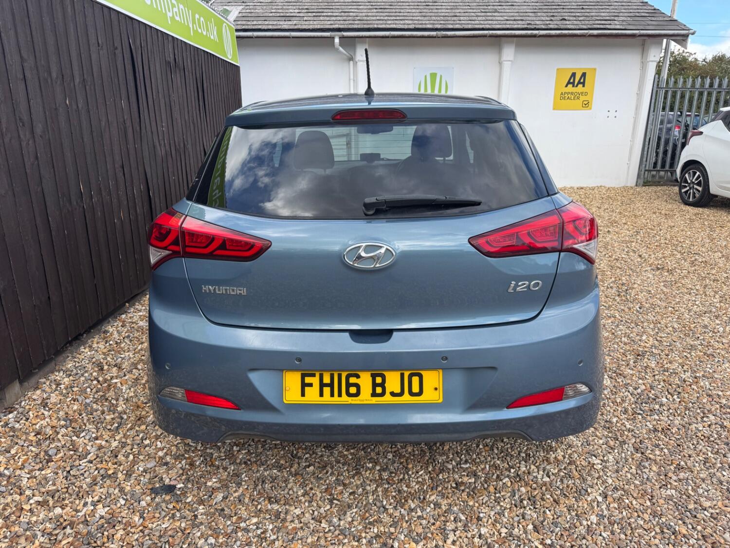 Used Hyundai i20 2016 for sale - 76699216: Photo 4