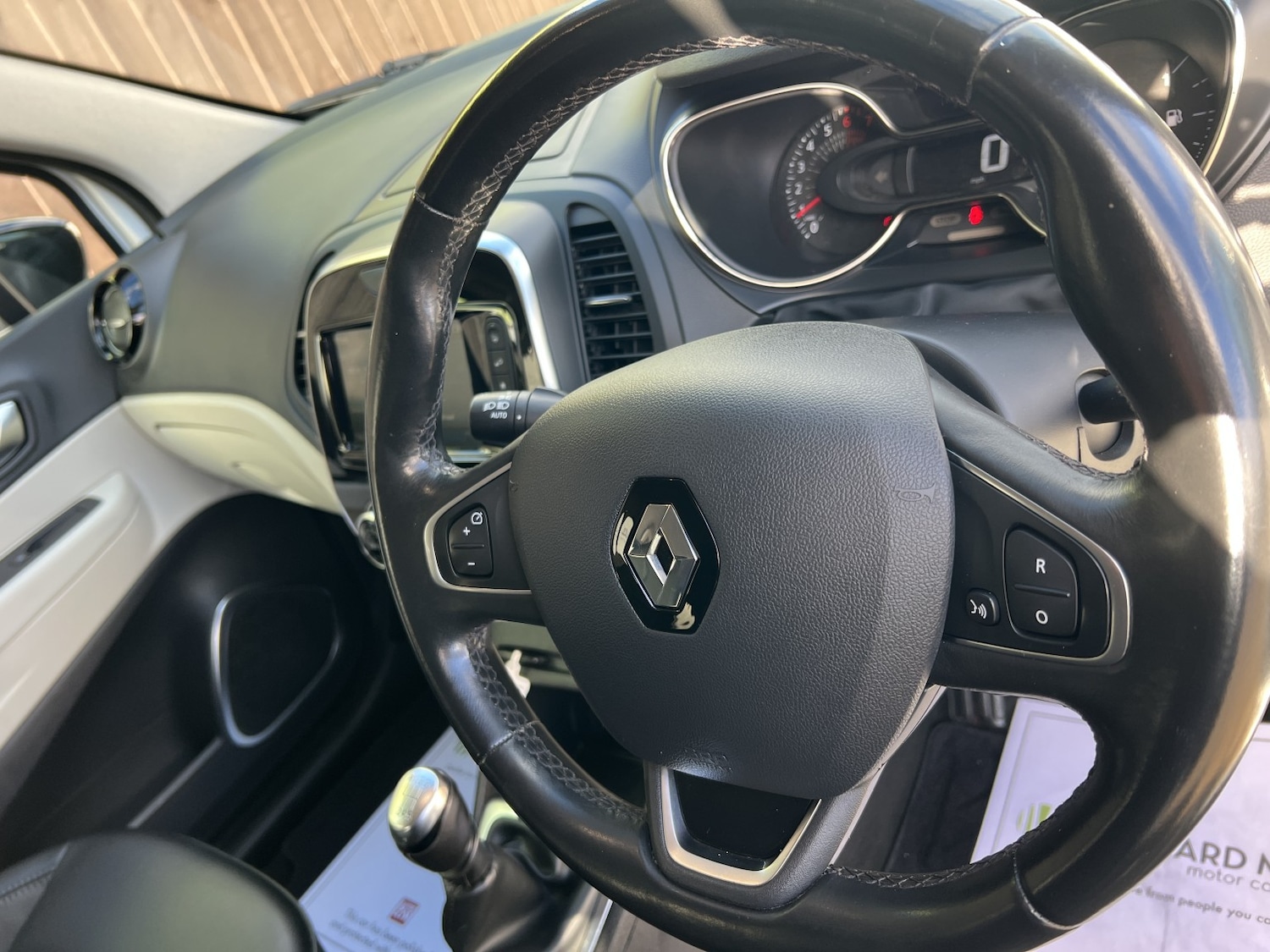 Used Renault Captur 2020 for sale - 76504664: Photo 16