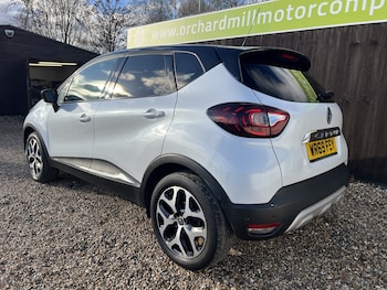 Used Renault Captur 2020 for sale - 76504664: Photo
