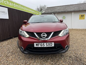 Used Nissan Qashqai 2015 for sale - 77766474: Photo