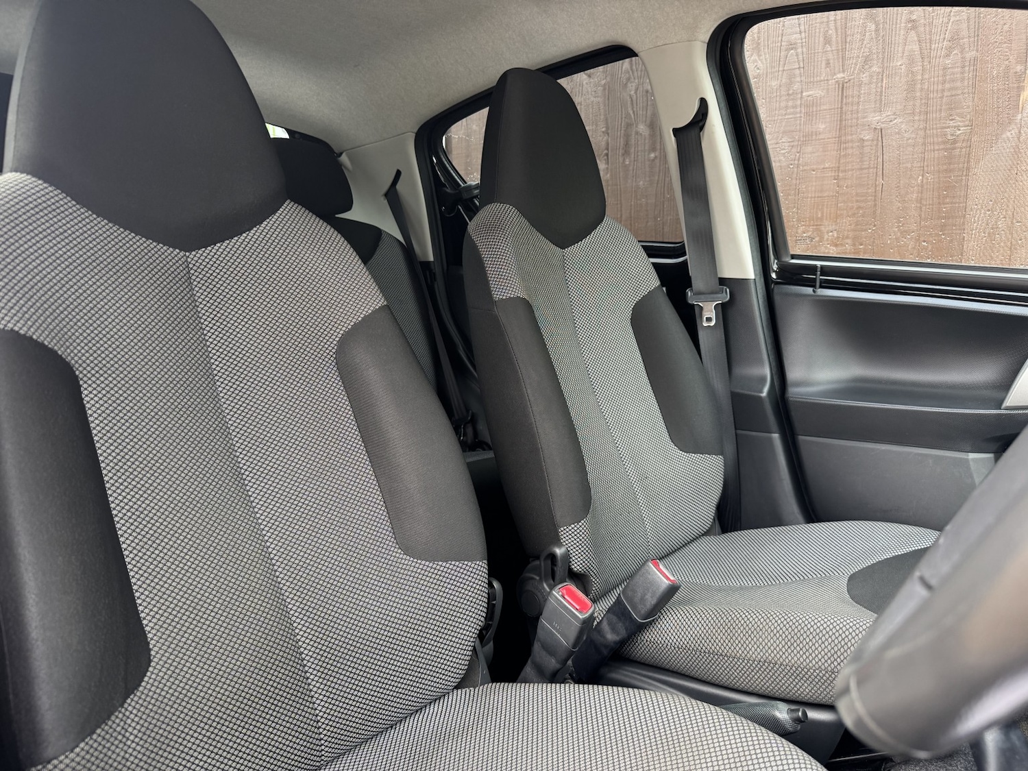 Used Toyota AYGO 2013 for sale - 77213431: Photo 13