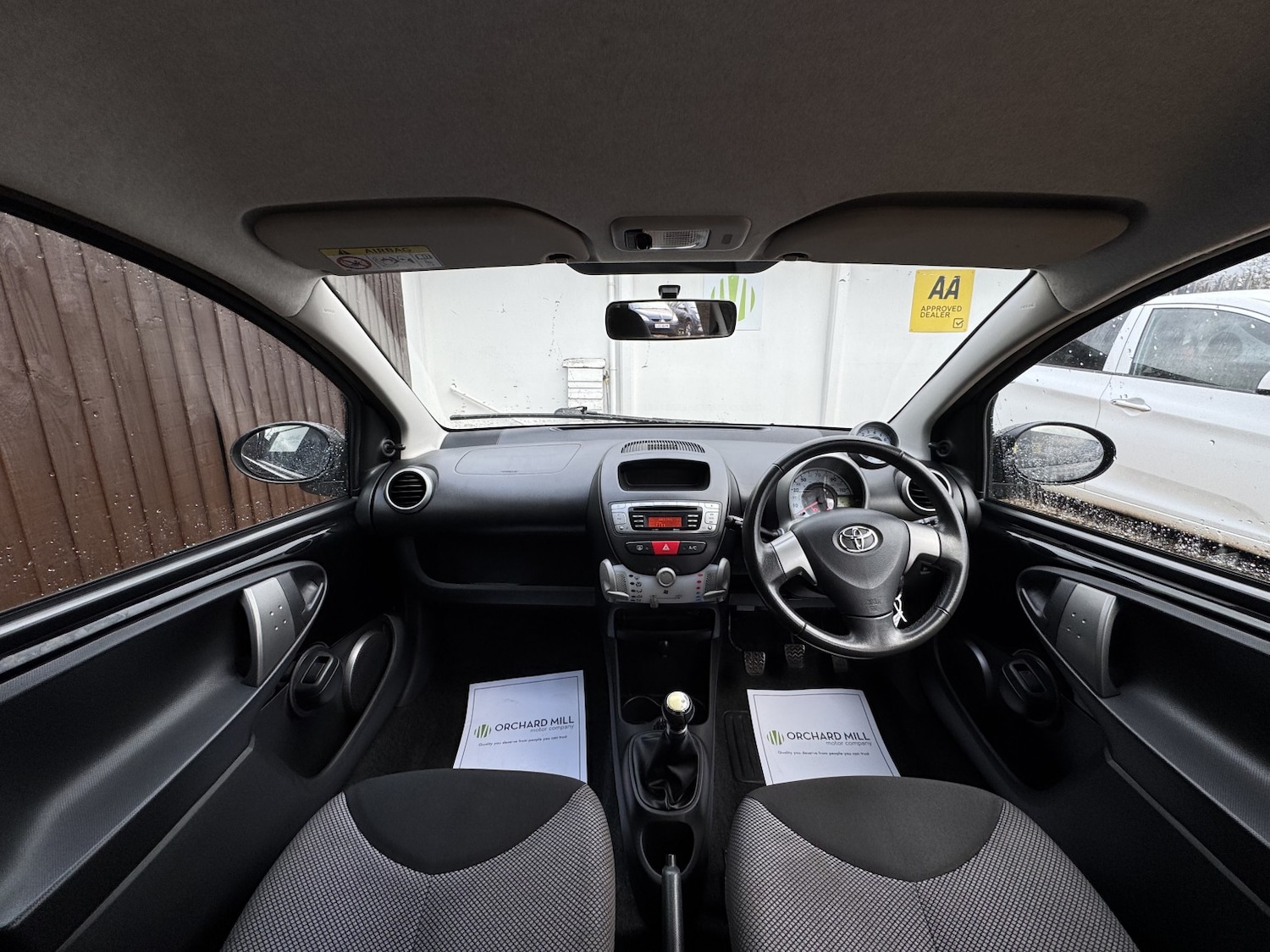 Used Toyota AYGO 2013 for sale - 77213431: Photo 9