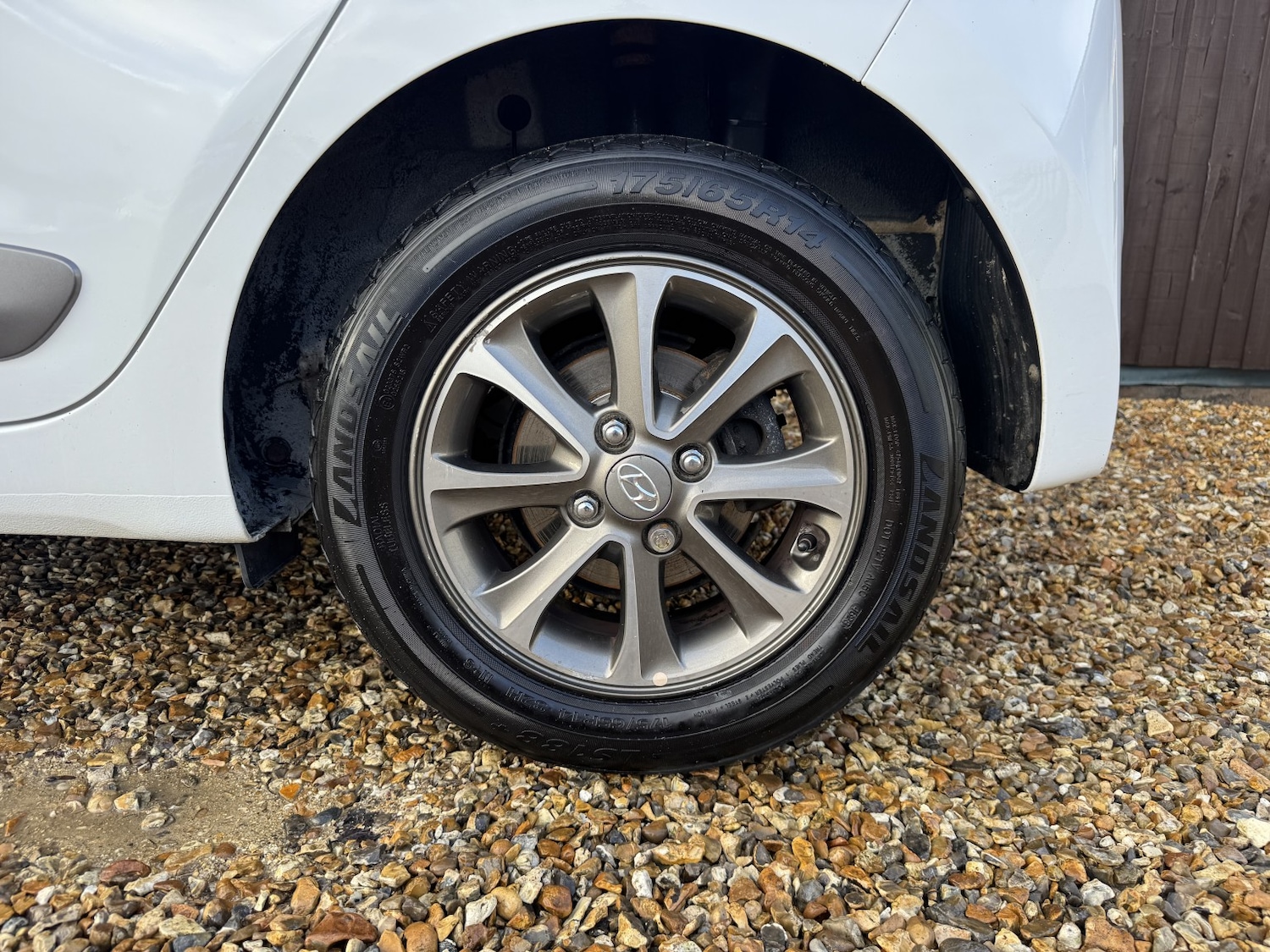 Used Hyundai i10 2015 for sale - 77154367: Photo 21