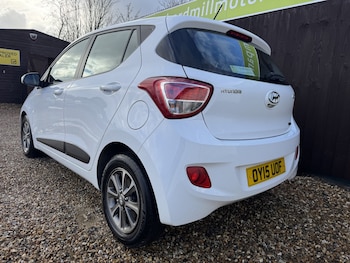 Used Hyundai i10 2015 for sale - 77154367: Photo