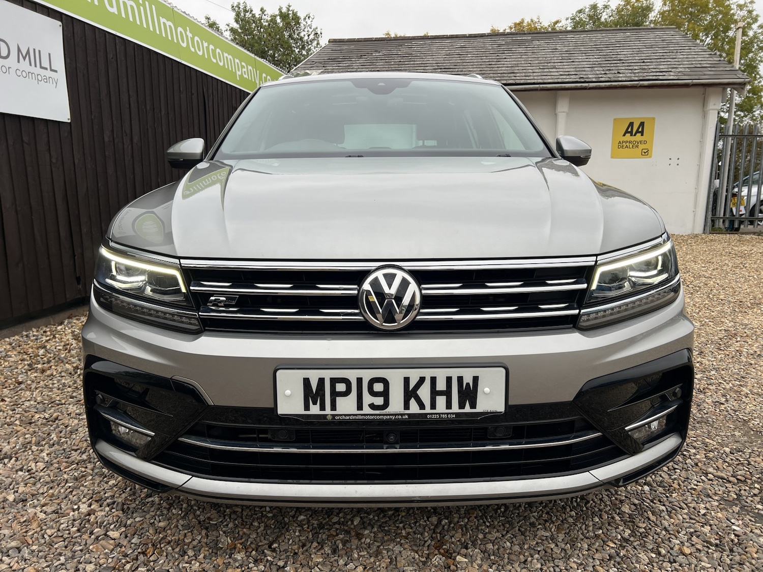 Used Volkswagen Tiguan 2019 for sale - 76347104: Photo 2
