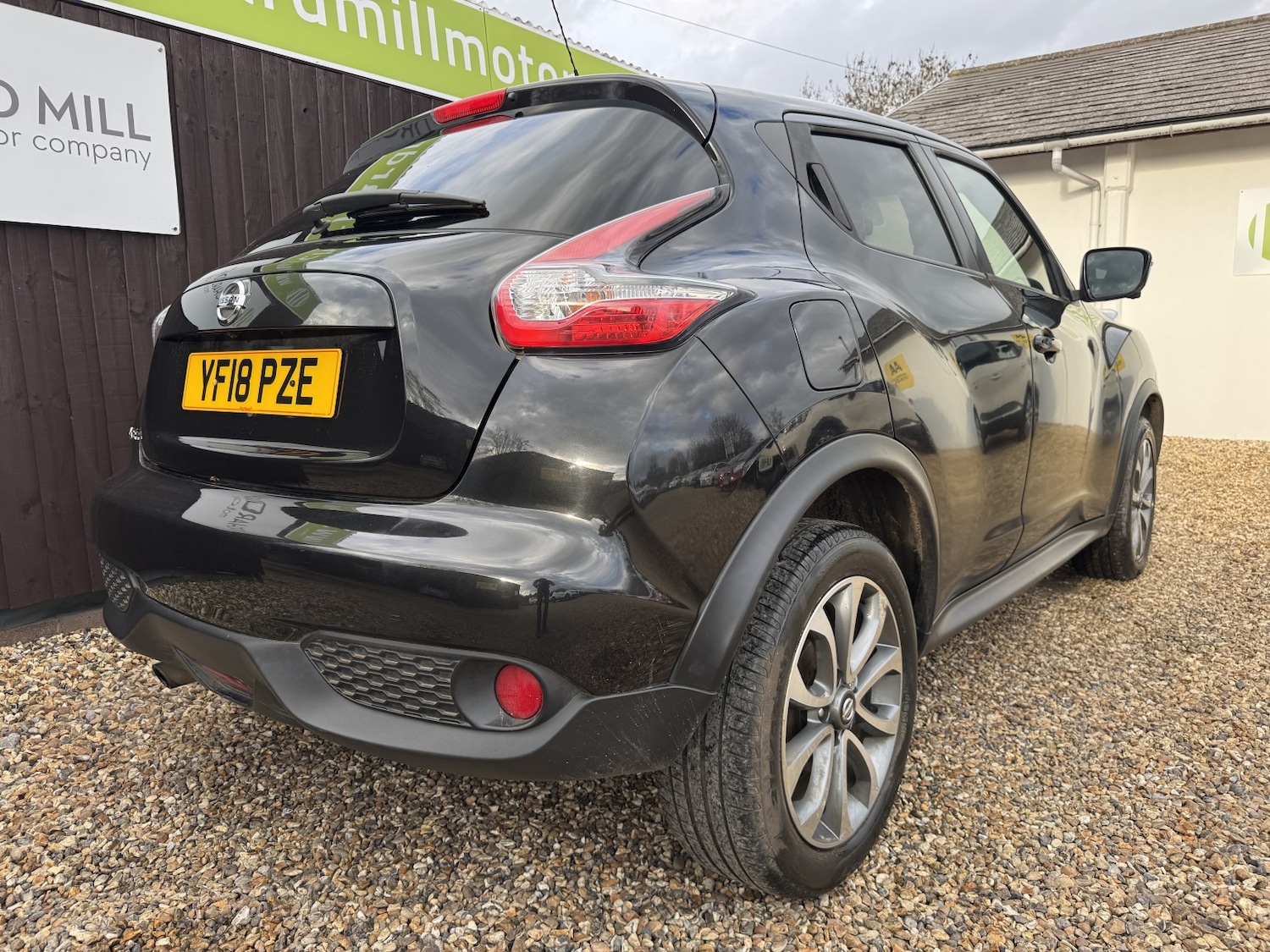 Used Nissan Juke 2018 for sale - 76911085: Photo 6