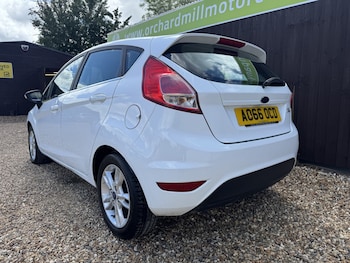 Used Ford Fiesta 2016 for sale - 78727226: Photo