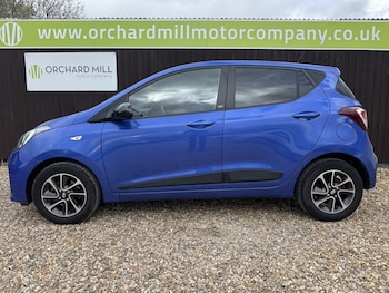 Used Hyundai i10 2018 for sale - 78213467: Photo