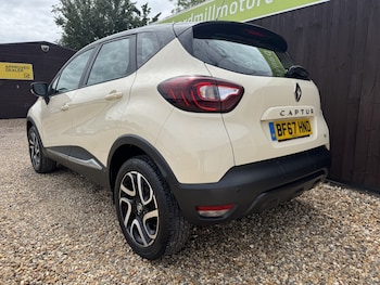 Used Renault Captur 2017 for sale - 78820761: Photo