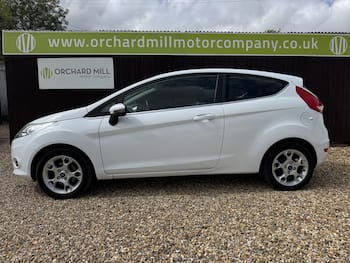 Used Ford Fiesta 2012 for sale - 79687370: Photo