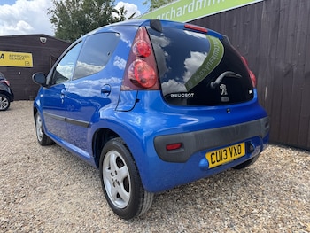 Used Peugeot 107 2013 for sale - 79340868: Photo