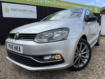 Used Volkswagen Polo 2015 for sale - 78633406: Photo
