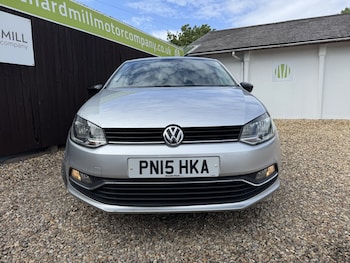 Used Volkswagen Polo 2015 for sale - 78633406: Photo