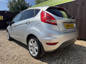 Used Ford Fiesta 2009 for sale - 79010843: Photo
