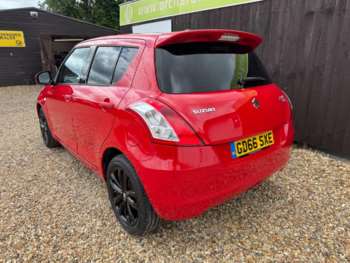 Used Suzuki Swift 2017 for sale - 74949539: Photo