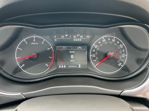 Used Vauxhall Corsa 2016 for sale - 76070332: Photo 12