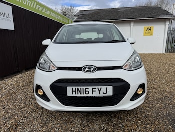 Used Hyundai i10 2016 for sale - 77668624: Photo