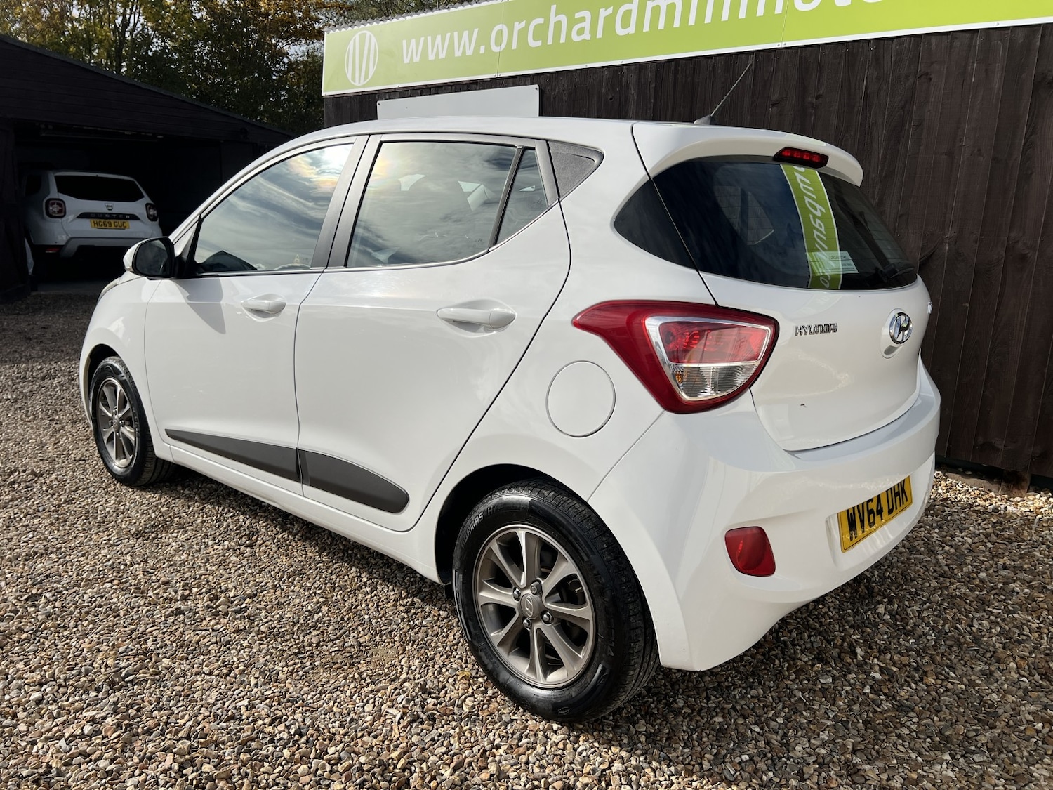 Used Hyundai i10 2014 for sale - 76347252: Photo 4