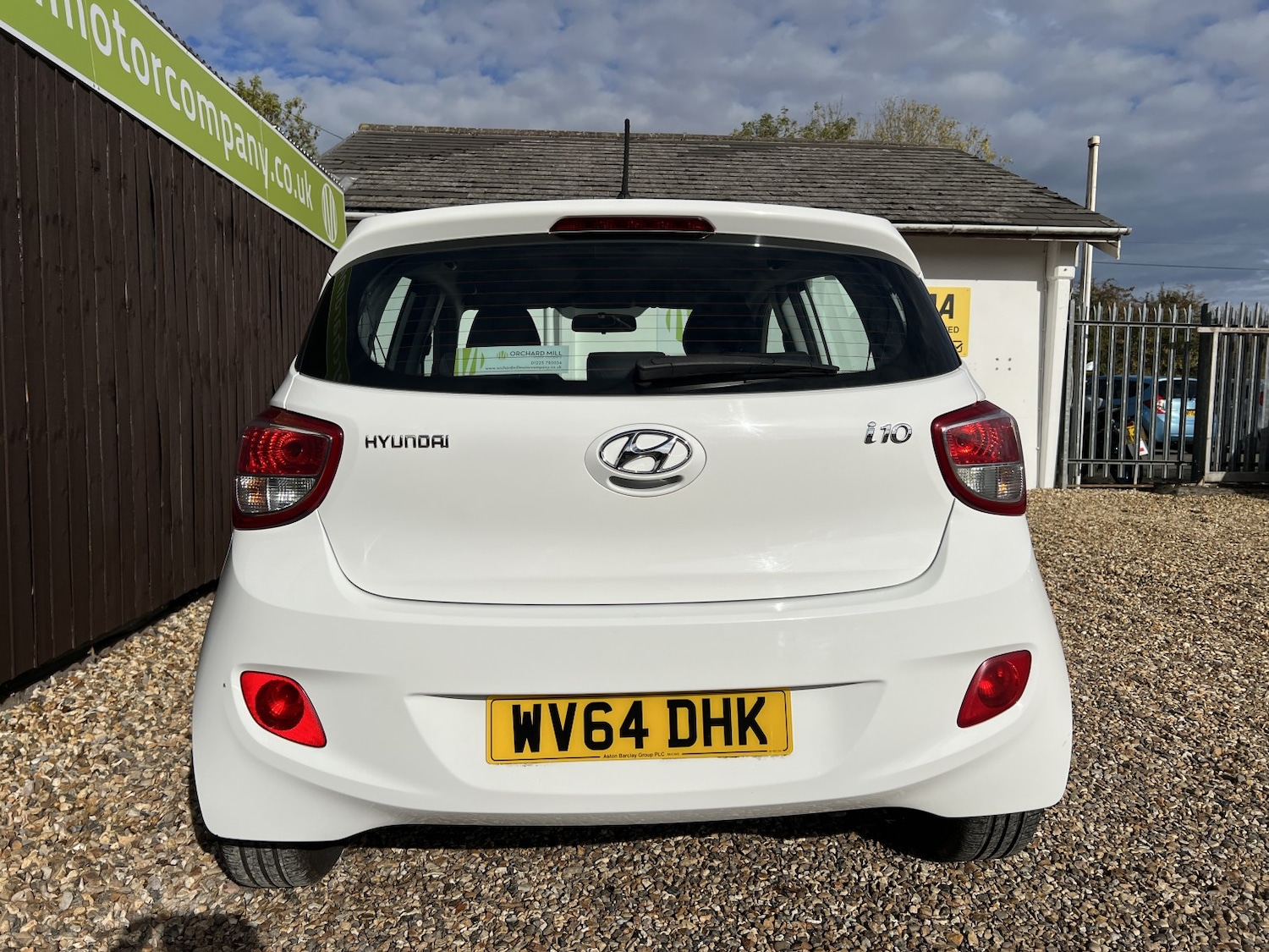 Used Hyundai i10 2014 for sale - 76347252: Photo 5