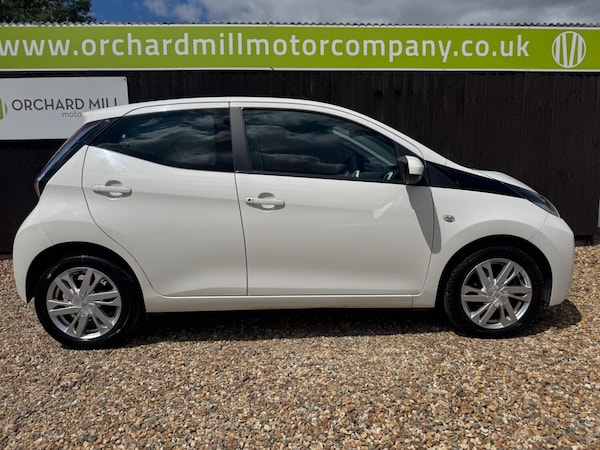 Used Toyota AYGO 2016 for sale - 75011539: Photo 7