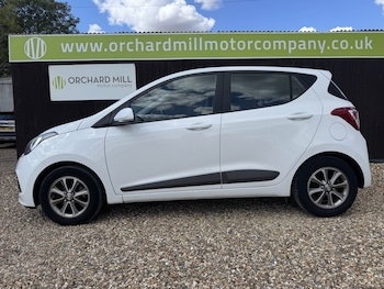 Used Hyundai i10 2014 for sale - 79519615: Photo
