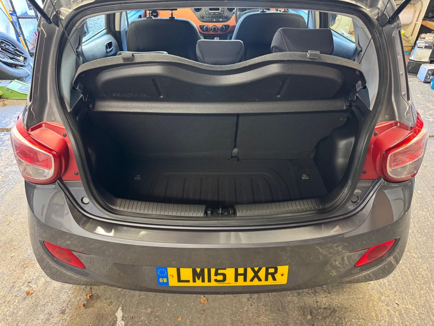 Used Hyundai i10 2015 for sale - 75898374: Photo 18