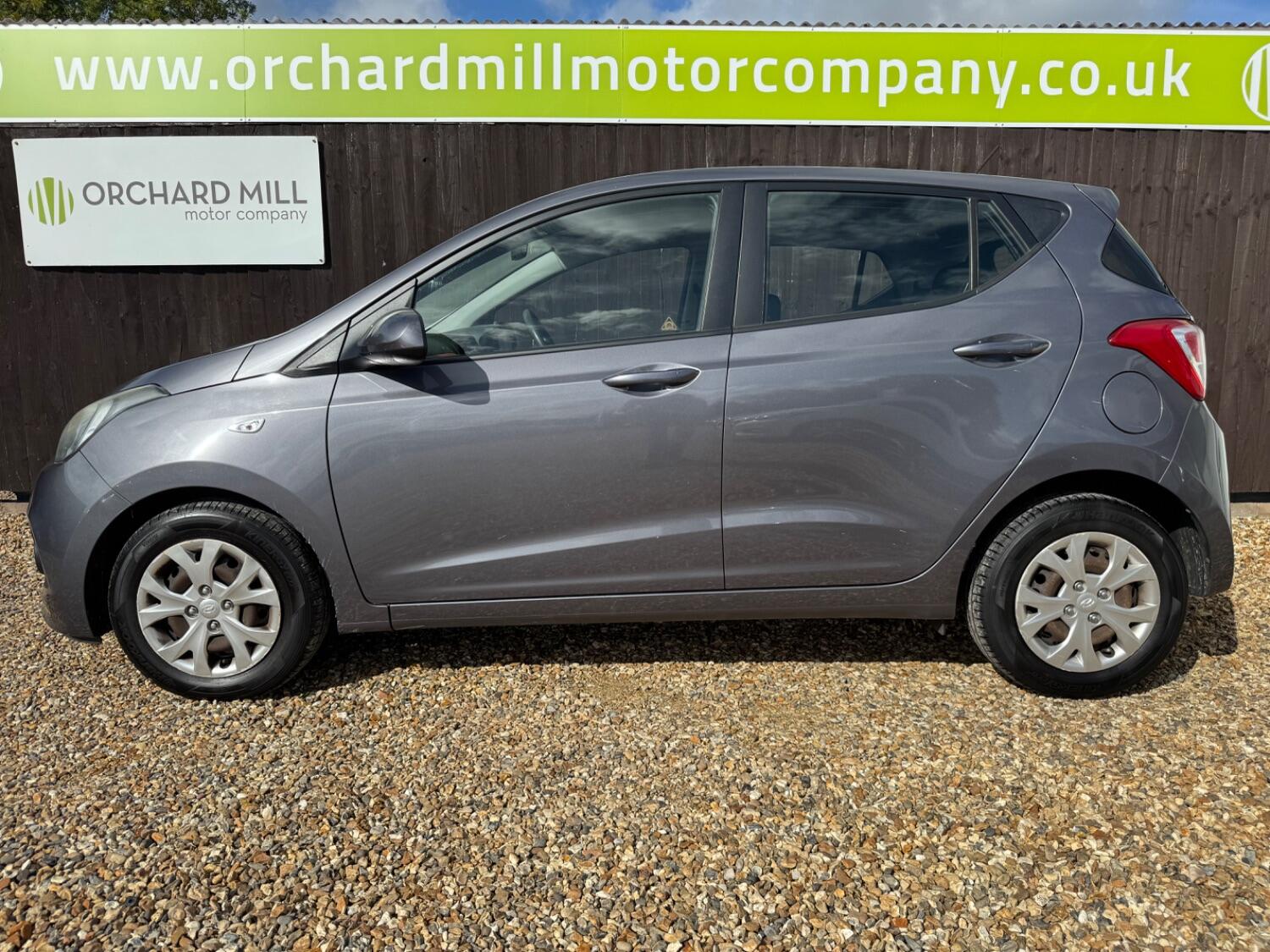 Used Hyundai i10 2015 for sale - 75898374: Photo 3