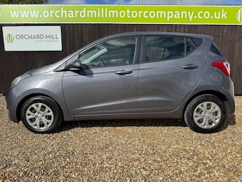 Used Hyundai i10 2015 for sale - 75898374: Photo