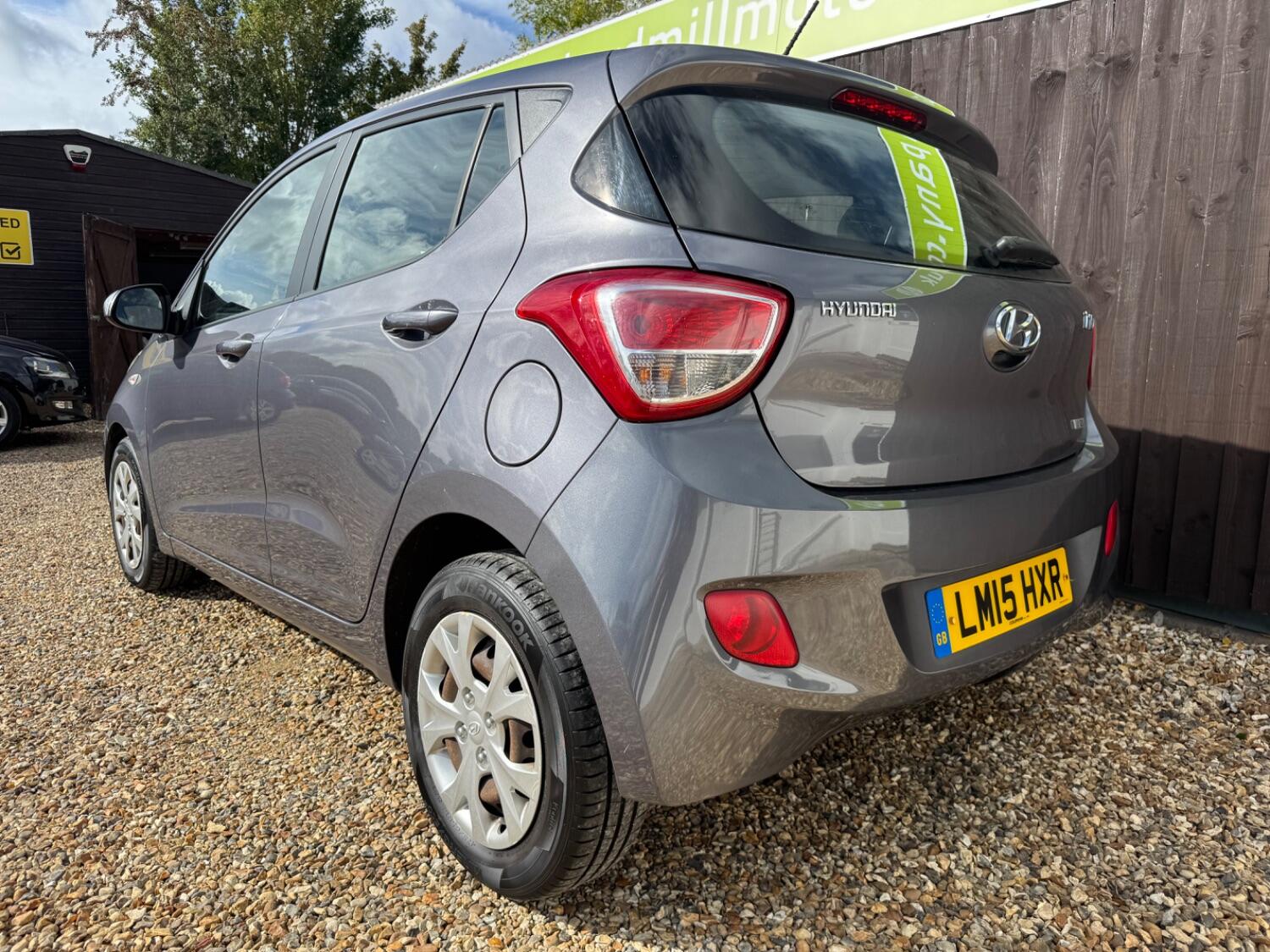 Used Hyundai i10 2015 for sale - 75898374: Photo 4