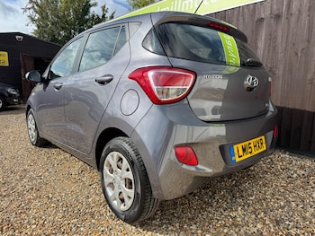 Used Hyundai i10 2015 for sale - 75898374: Photo