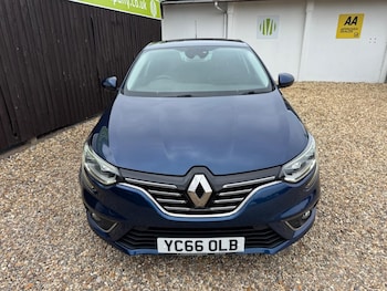 Used Renault Megane 2016 for sale - 75277949: Photo