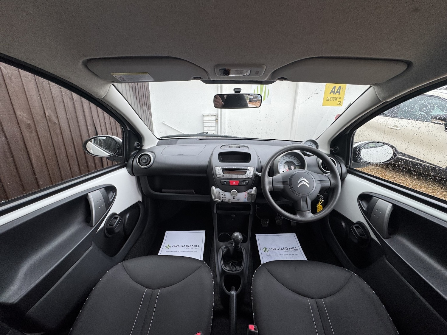 Used Citroen C1 2012 for sale - 76884821: Photo 9