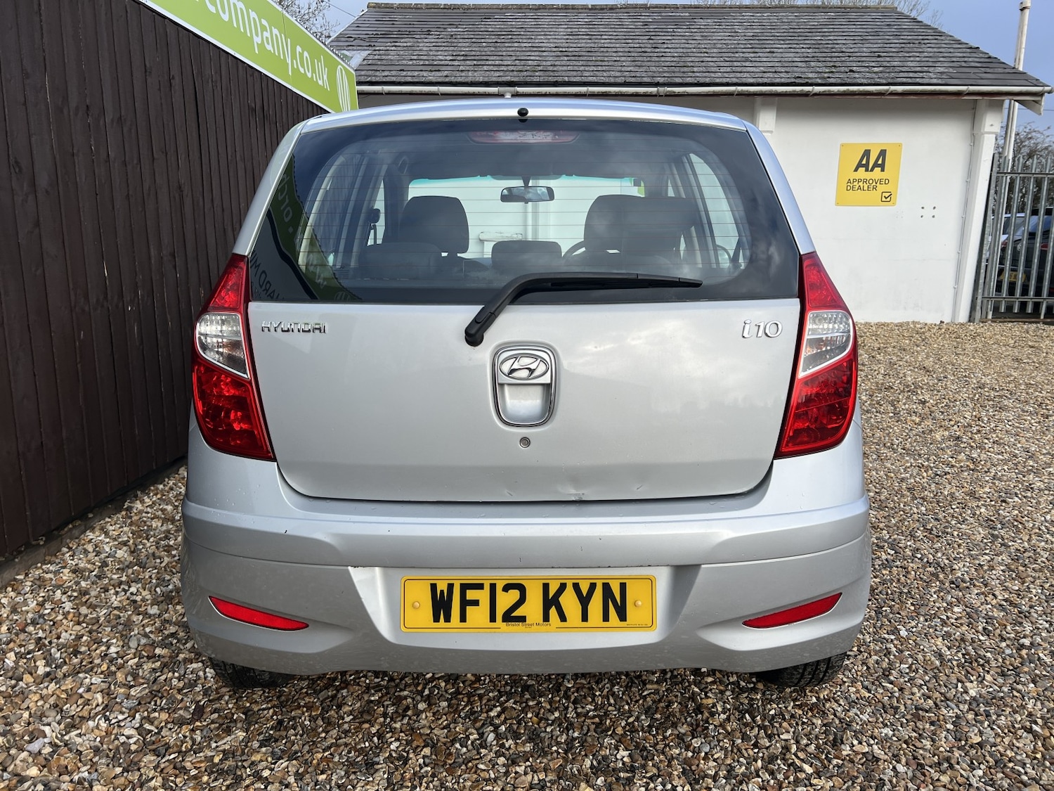 Used Hyundai i10 2012 for sale - 77541649: Photo 5