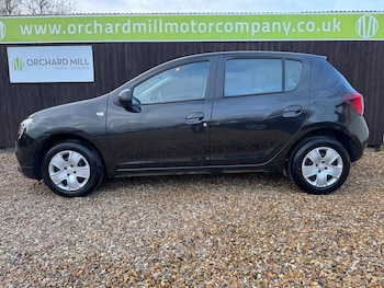 Used Dacia Sandero 2018 for sale - 78469786: Photo