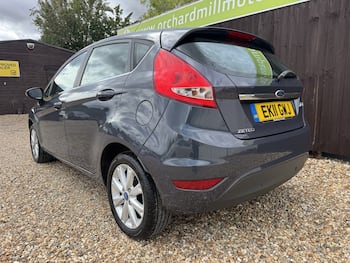 Used Ford Fiesta 2011 for sale - 79710775: Photo