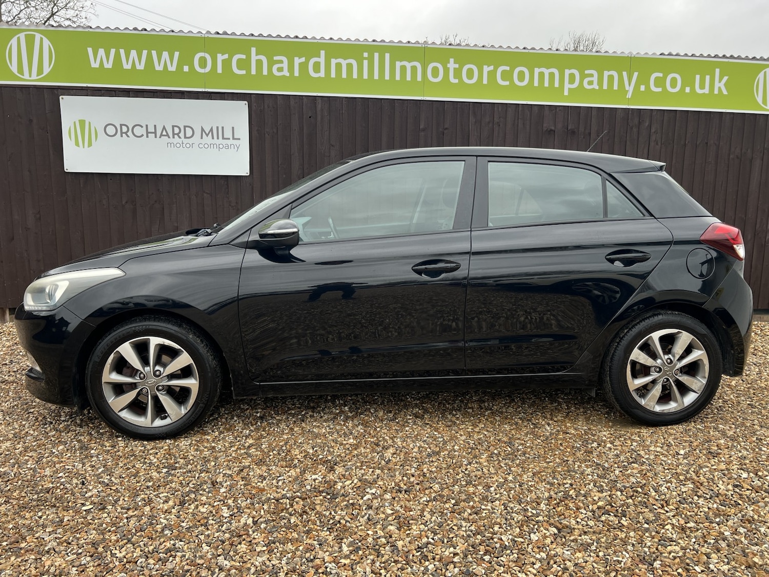 Used Hyundai i20 2015 for sale - 76918464: Photo 3