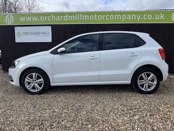 Used Volkswagen Polo 2017 for sale - 77766434: Photo