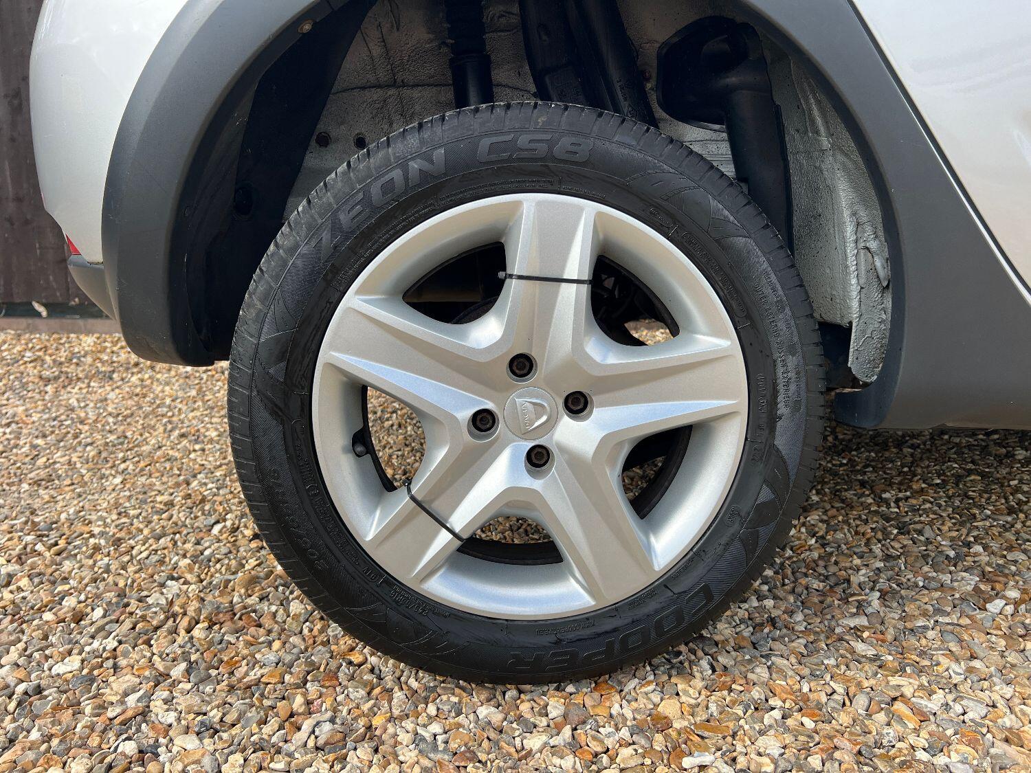 Used Dacia Sandero Stepway 2015 for sale - 76030749: Photo 19