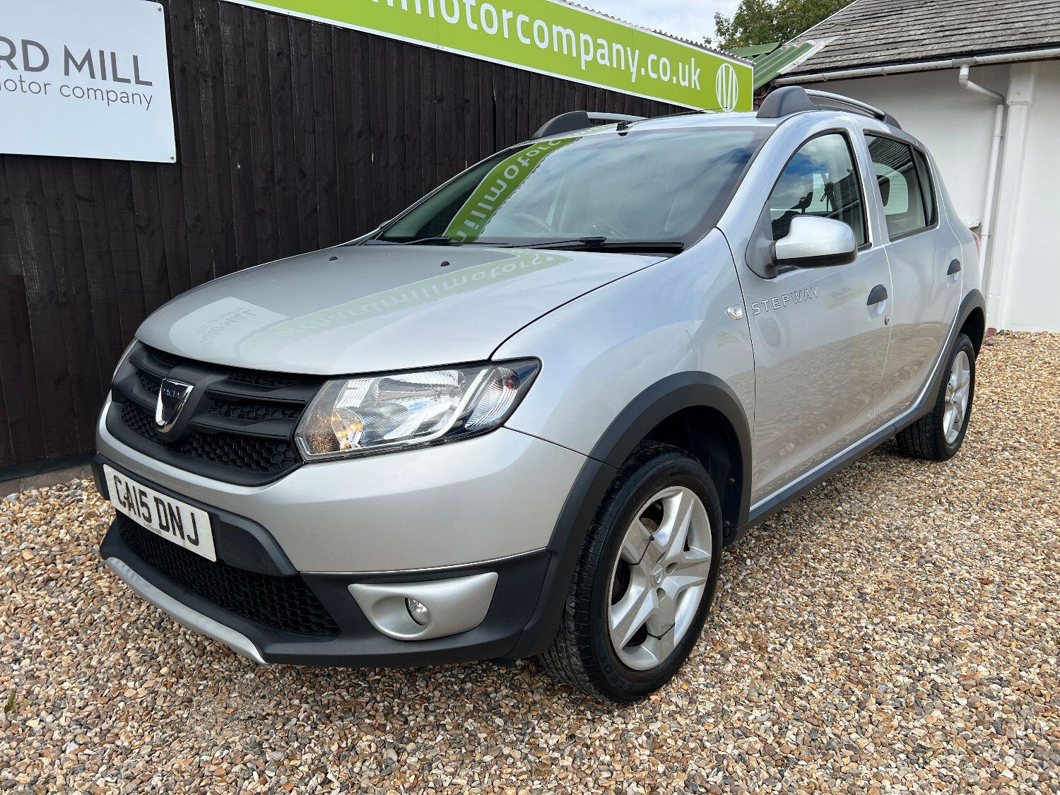 Used Dacia Sandero Stepway 2015 for sale - 76030749: Photo 9