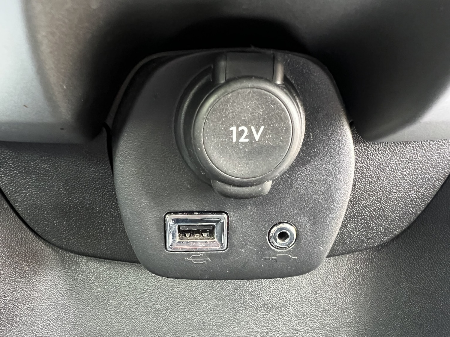 Used Peugeot 108 2016 for sale - 77385267: Photo 12