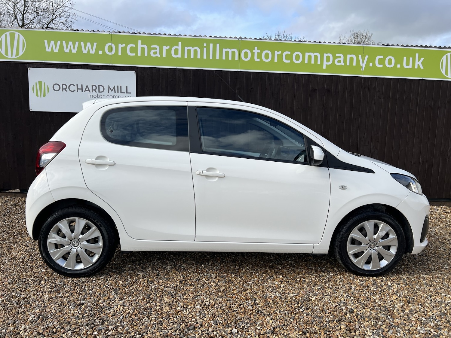 Used Peugeot 108 2016 for sale - 77385267: Photo 7