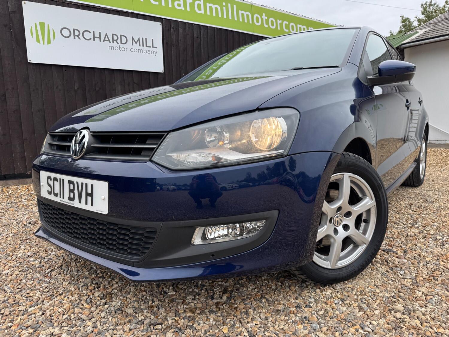 Used Volkswagen Polo 2011 for sale - 76082604: Photo 1