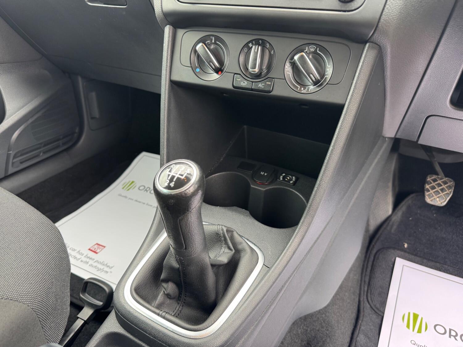 Used Volkswagen Polo 2011 for sale - 76082604: Photo 15