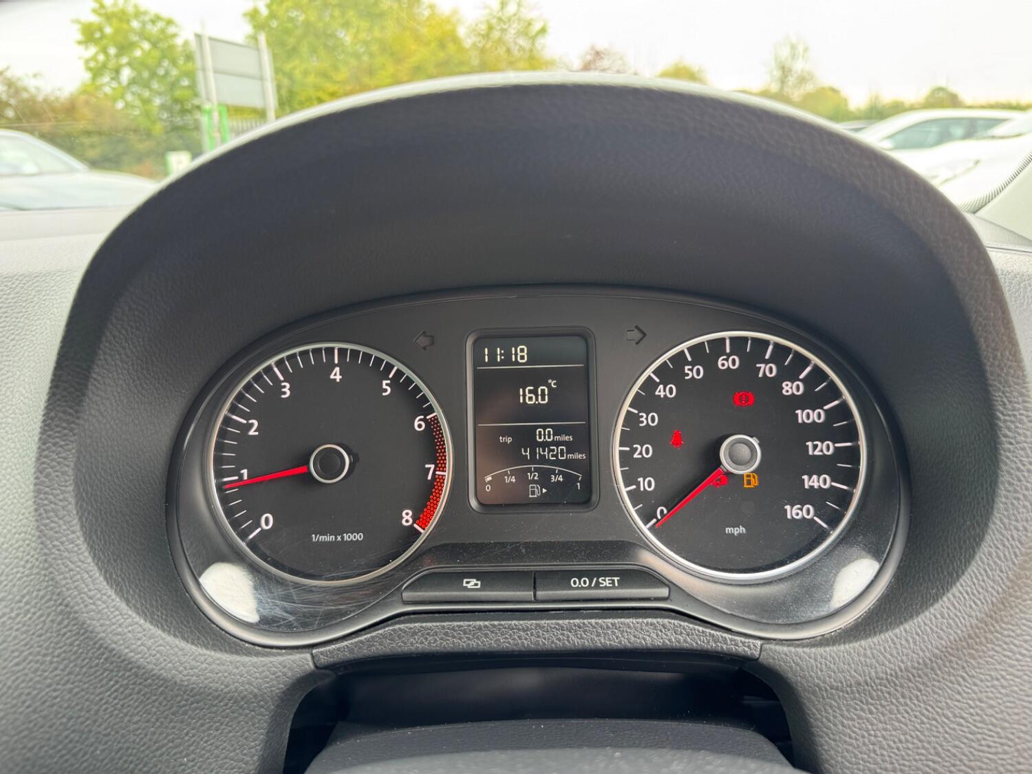 Used Volkswagen Polo 2011 for sale - 76082604: Photo 19
