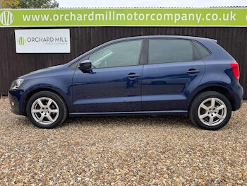 Used Volkswagen Polo 2011 for sale - 76082604: Photo 3