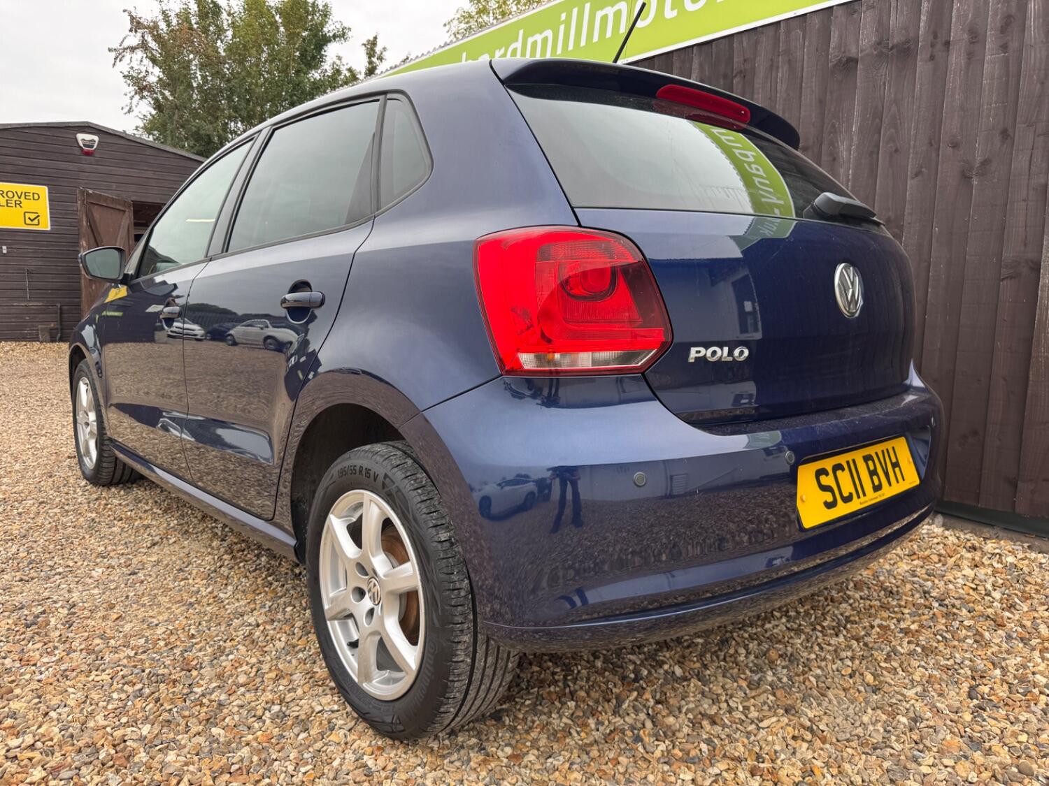 Used Volkswagen Polo 2011 for sale - 76082604: Photo 4