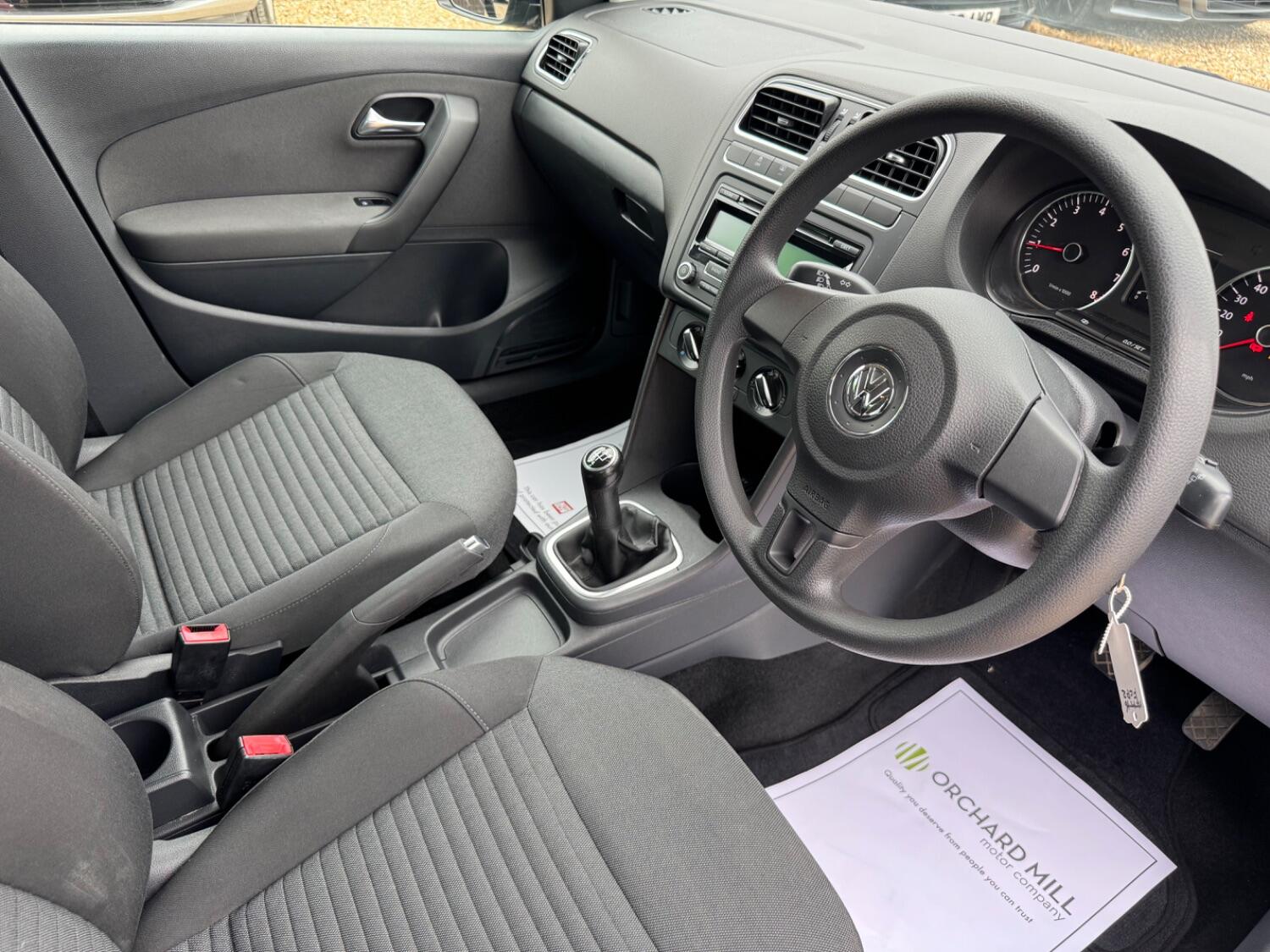 Used Volkswagen Polo 2011 for sale - 76082604: Photo 8