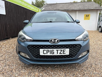 Used Hyundai i20 2016 for sale - 76149328: Photo 2