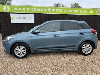 Used Hyundai i20 2016 for sale - 76149328: Photo 3