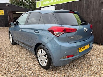 Used Hyundai i20 2016 for sale - 76149328: Photo 4